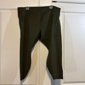 Nike go dri-fit cropped leggings